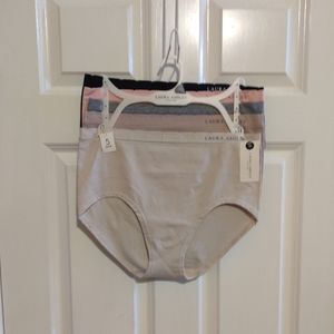 NEW Laura Ashley Women's 5 pc  Briefs Size 2X Assorted Colors